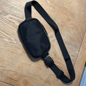 Black Fanny Pack/Shoulder Bag – Versatile & Never Used